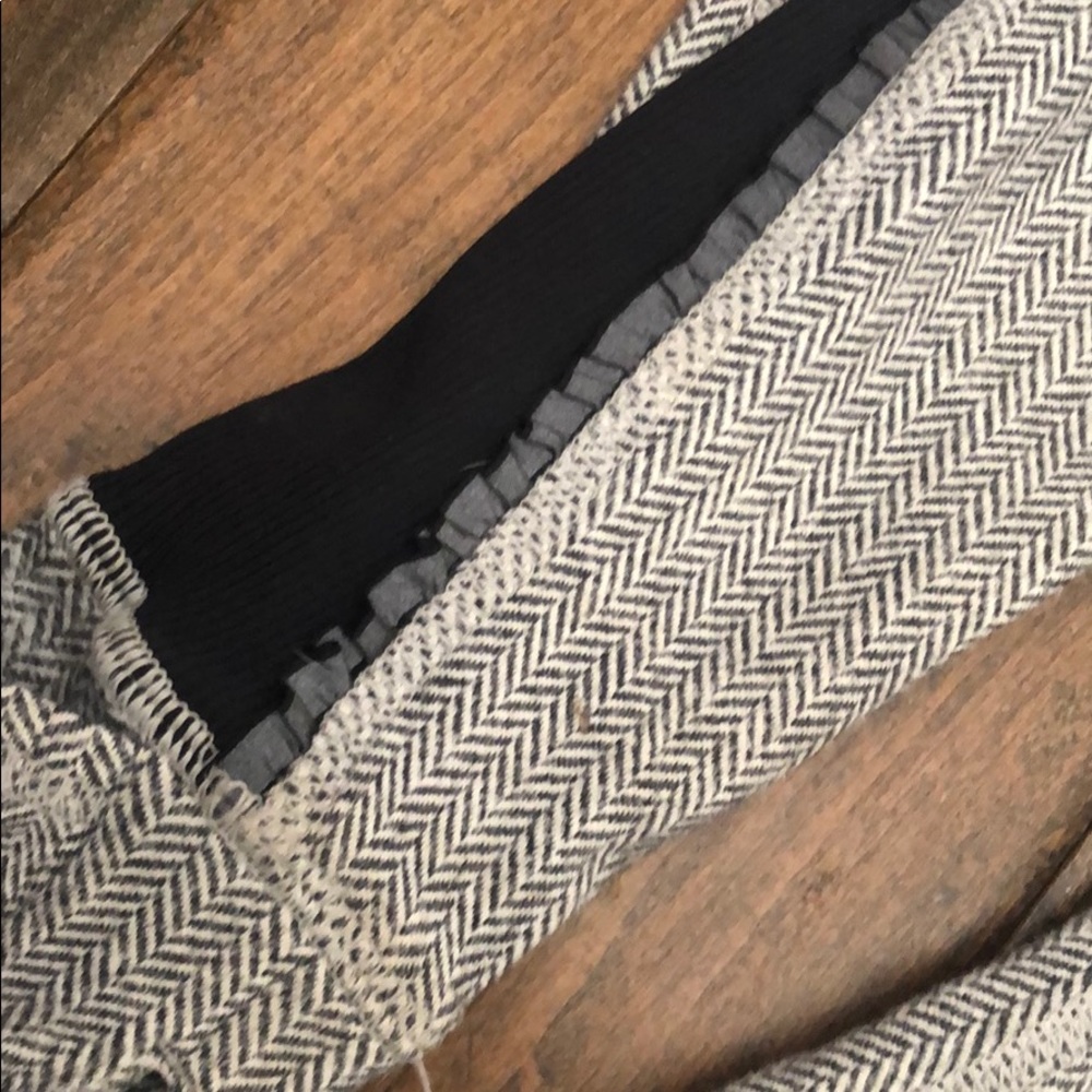 Lululemon jacket - Picture 3 of 4